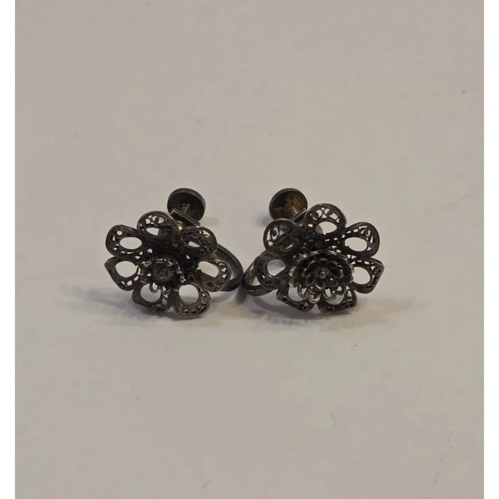 1950s 3D Sterling Silver Filigree Flower Screw Back Earrings